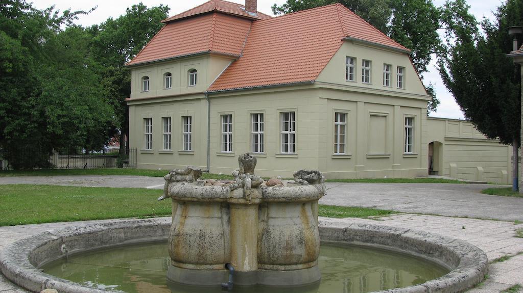 Gaestehaus Schloss Plaue 브란덴부르크 외부 사진